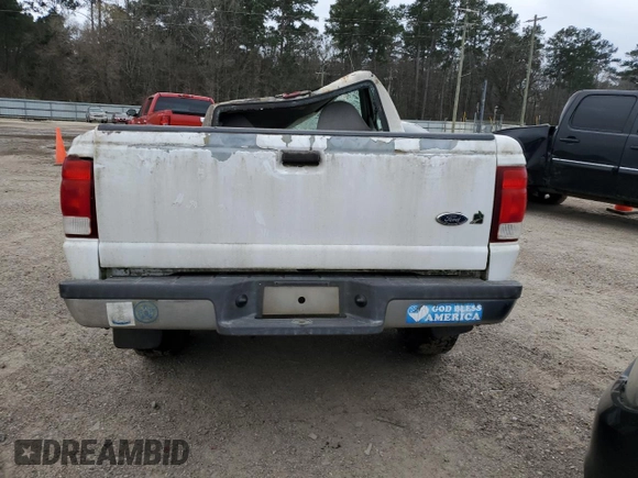 2000 Ford Ranger XL with VIN 1FTYR10V3YPA32048, listed as a Copart auction lot 45551325 with 223,645 mi miles and Salvage title. Bid and sale history available at DreamBid. Image 6.