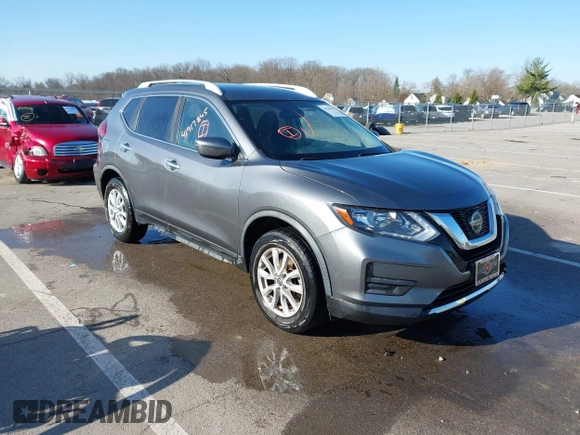 2018 Nissan Rogue SV z VIN JN8AT2MV0JW301660, wystawiony jako IAAI lot #41917845 z przebiegiem 112 416 mil mil oraz . Historia ofert i sprzedaży dostępna na DreamBid. Obrazek 1.