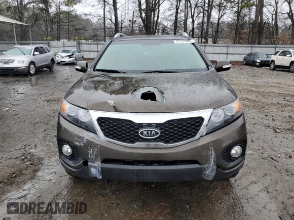 2012 Kia Sorento EX with VIN 5XYKU4A28CG202183, listed as a Copart auction lot 43181465 with 176,890 mi miles and Salvage Title. Bid and sale history available at carsss.com. Image 5.