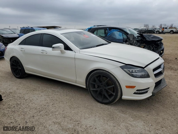 2013 Mercedes-Benz CLS-Class CLS 550 with VIN WDDLJ7DB1DA081143, listed as a Copart auction lot 45754945 with 131,193 mi miles and Clean Title. Bid and sale history available at carsss.com. Image 4.