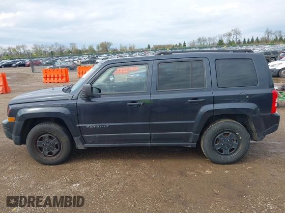 2014 Jeep Patriot Sport with VIN 1C4NJPBB6ED906017, listed as a IAAI auction lot 42097186 with 203,896 mi miles. Bid and sale history available at carsss.com. Image 14.