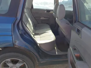 2010 Subaru Forester X с VIN JF2SH6BC6AH779579, выставлен на аукционе IAAI как лот 42285924 с пробегом 148 594 миль миль и . История ставок и продаж доступна на DreamBid. Изображение 8.