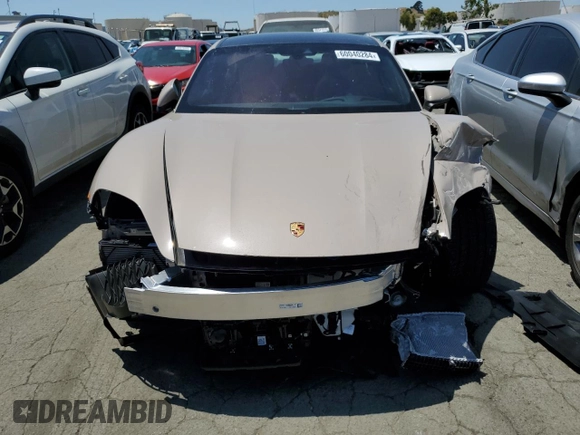 2024 Porsche Taycan z VIN WP0AA2Y1XRSA10095, wystawiony jako Copart lot #60040284 z przebiegiem 1 732 mil mil oraz Szkoda całkowita • Salvage title. Historia ofert i sprzedaży dostępna na DreamBid. Obrazek 5.