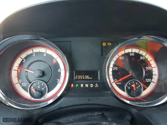 2019 Dodge Grand Caravan SXT with VIN 2C4RDGCG8KR754916, listed as a Copart auction lot 44715625 with 235,536 mi miles and Salvage Title. Bid and sale history available at carsss.com. Image 9.