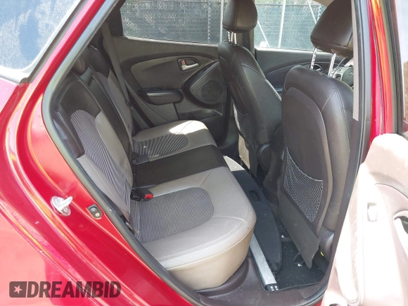 2013 Hyundai Tucson GLS with VIN KM8JU3AC9DU699108, listed as a IAAI auction lot 42105660 with 144,703 mi miles. Bid and sale history available at carsss.com. Image 8.