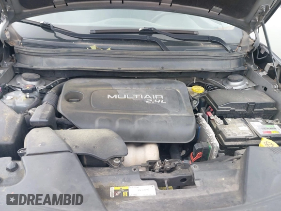 2016 Jeep Cherokee Limited with VIN 1C4PJMDB8GW151903, listed as a IAAI auction lot 42359124 with 249,984 mi miles and . Bid and sale history available at DreamBid. Image 10.