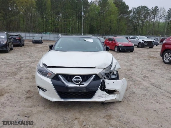 2017 Nissan Maxima SR with VIN 1N4AA6AP7HC425022, listed as a IAAI auction lot 41909028 with 72,371 mi miles. Bid and sale history available at carsss.com. Image 11.