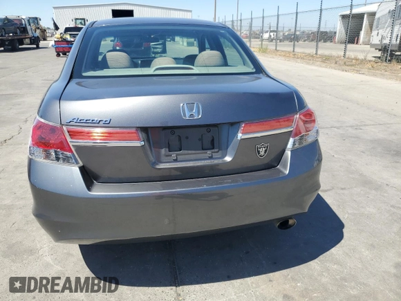 2012 Honda Accord EX с VIN 1HGCP2F70CA182324, выставлен на аукционе Copart как лот 61295195 с пробегом 228 681 миль миль и Списание • Salvage title. История ставок и продаж доступна на DreamBid. Изображение 6.