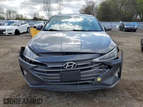 2020 Hyundai Elantra SEL z VIN KMHD84LF1LU921637, wystawiony jako Copart lot #55650965 z przebiegiem 268 315 mil mil oraz Szkoda całkowita • Salvage title. Historia ofert i sprzedaży dostępna na DreamBid. Obrazek 5.