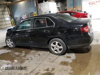 2008 Volkswagen Jetta SE с VIN 3VWRM71KX8M053265, выставлен на аукционе Copart как лот 61555515 с пробегом 199 067 миль миль и Списание • Salvage title. История ставок и продаж доступна на DreamBid. Изображение 2.