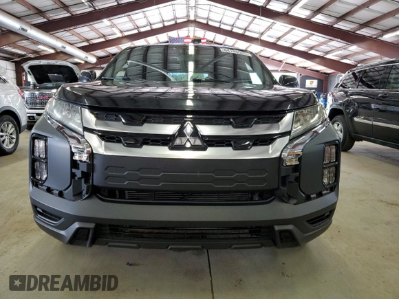 2020 Mitsubishi Outlander ES with VIN JA4AR3AU2LU028242, listed as a Copart auction lot 64126505 with 83,060 mi miles and Clean title. Bid and sale history available at DreamBid. Image 5.