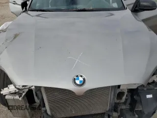 2016 BMW X5 M z VIN 5YMKT6C55G0R77761, wystawiony jako Copart lot #80486044 z przebiegiem Nie podano mil oraz Szkody całkowita. Historia ofert i sprzedaży dostępna na DreamBid. Obrazek 12.