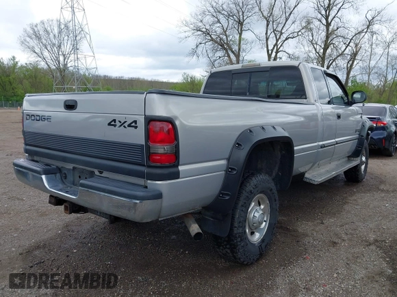 2000 Dodge 2500 with VIN 3B7KF2362YG124961, listed as a IAAI auction lot 42082636 with Not Provided miles and . Bid and sale history available at DreamBid. Image 4.