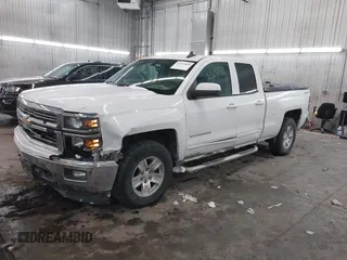 2015 Chevrolet Silverado 1500 LT with VIN 1GCVKREC5FZ175730, listed as a IAAI auction lot 41569809 with 200,755 mi miles. Bid and sale history available at carsss.com. Image 17.