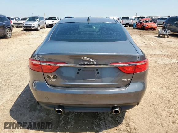 2017 Jaguar XF 35t Premium z VIN SAJBD4BVXHCY30235, wystawiony jako Copart lot #59047575 z przebiegiem 72 178 mil mil oraz Czysty tytuł • Clean title. Historia ofert i sprzedaży dostępna na DreamBid. Obrazek 6.