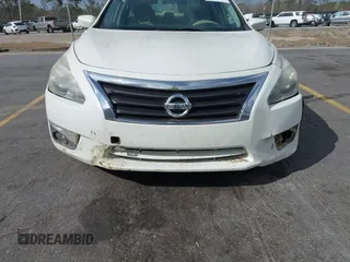 2015 Nissan Altima S with VIN 1N4AL3AP7FC239129, listed as a IAAI auction lot 41683096 with 143,304 mi miles and . Bid and sale history available at carsss.com. Image 6.