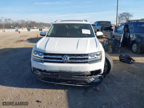 2018 Volkswagen Atlas 3.6L V6 SEL with VIN 1V2MR2CA8JC502440, listed as a IAAI auction lot 41753674 with 142,184 mi miles. Bid and sale history available at carsss.com. Image 12.