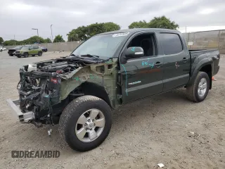 2013 Toyota Tacoma PreRunner with VIN 3TMJU4GN9DM141945, listed as a Copart auction lot 64747625 with 130,793 mi miles and Salvage title. Bid and sale history available at DreamBid. Image 1.