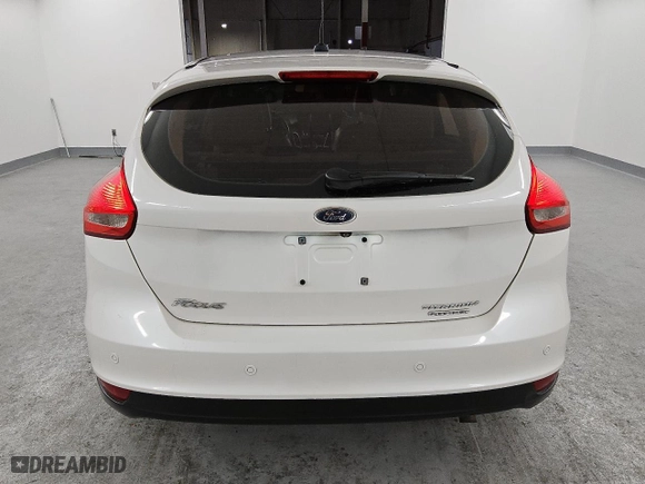 2015 Ford Focus Titanium with VIN 1FADP3N25FL381575, listed as a Copart auction lot 44588145 with 108,683 mi miles and Clean Title. Bid and sale history available at carsss.com. Image 6.