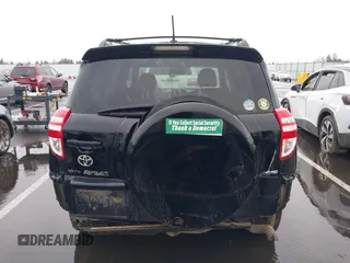 2009 Toyota RAV4 Ltd with VIN JTMBF31V89D014592, listed as a IAAI auction lot 41609266 with 120,772 mi miles. Bid and sale history available at carsss.com. Image 17.