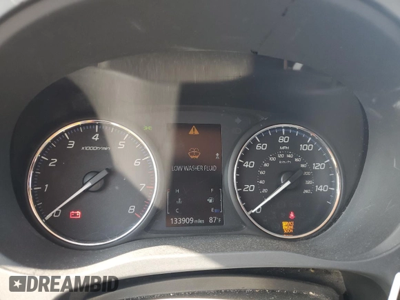 2018 Mitsubishi Outlander SE with VIN JA4AD3A32JZ008868, listed as a Copart auction lot 59856925 with 133,909 mi miles and Salvage title. Bid and sale history available at DreamBid. Image 9.