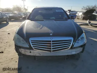 2010 Mercedes-Benz S-Class S 550 with VIN WDDNG7BB8AA339048, listed as a Copart auction lot 85432804 with 173,946 mi miles and Salvage Title. Bid and sale history available at carsss.com. Image 5.