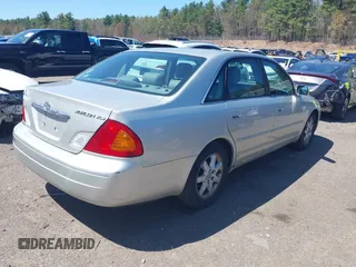 2000 Toyota Avalon XL with VIN 4T1BF28B1YU079493, listed as a IAAI auction lot 42122532 with 154,765 mi miles and . Bid and sale history available at DreamBid. Image 4.
