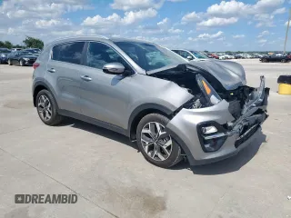 2020 Kia Sportage EX with VIN KNDPN3AC7L7720837, listed as a Copart auction lot 62964845 with 51,602 mi miles and Clean title. Bid and sale history available at DreamBid. Image 4.