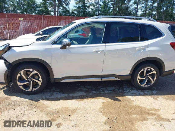 2023 Subaru Forester Touring with VIN JF2SKARC3PH525847, listed as a IAAI auction lot 42315726 with 32,235 mi miles and . Bid and sale history available at DreamBid. Image 14.