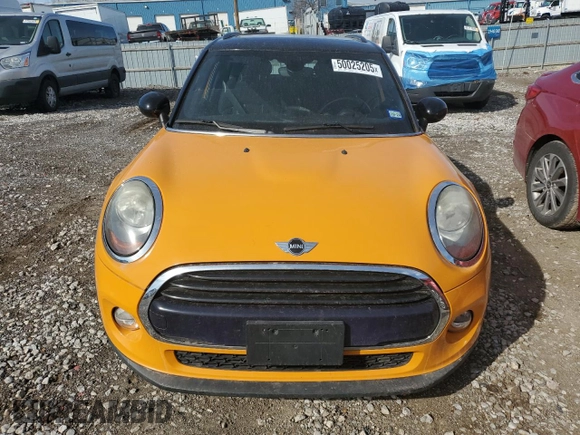 2016 MINI Hardtop 4 Door with VIN WMWXU1C50G2D57757, listed as a Copart auction lot 50025205 with 133,464 mi miles and Salvage title. Bid and sale history available at DreamBid. Image 5.
