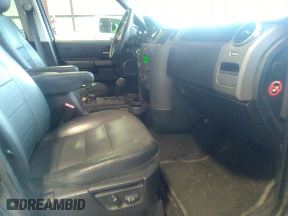 2006 Land Rover LR3 with VIN SALAD24456A349023, listed as a IAAI auction lot 41557995 with 165,928 mi miles and . Bid and sale history available at DreamBid. Image 5.
