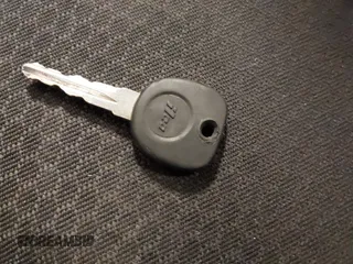 2006 Pontiac G6 1SV z VIN 1G2ZF55B264218234, wystawiony jako IAAI lot #41875165 z przebiegiem 226 618 mil mil oraz . Historia ofert i sprzedaży dostępna na DreamBid. Obrazek 11.