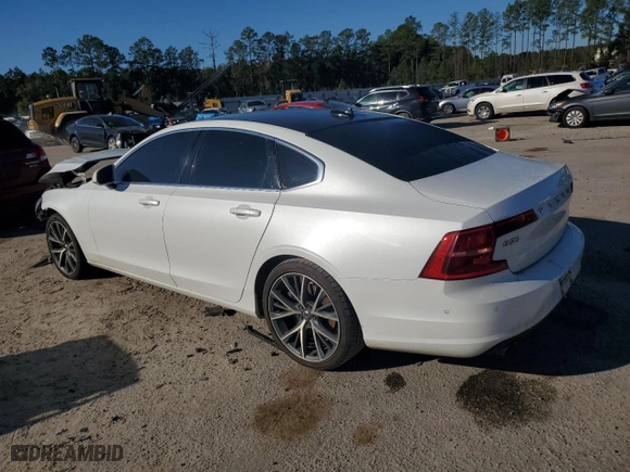 2017 Volvo S90 Momentum with VIN YV1102AK7H1014266, listed as a Copart auction lot 81897184 with 101,327 mi miles and Salvage Title. Bid and sale history available at carsss.com. Image 2.