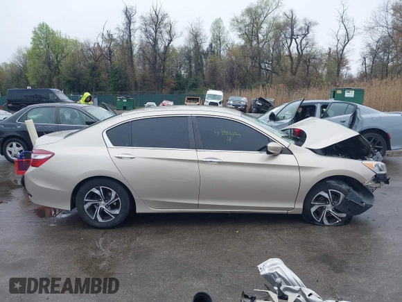 2017 Honda Accord LX with VIN 1HGCR2F36HA189924, listed as a IAAI auction lot 41956124 with 58,117 mi miles. Bid and sale history available at carsss.com. Image 14.