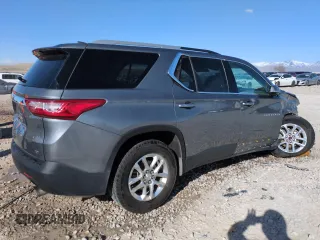 2018 Chevrolet Traverse LT Cloth with VIN 1GNEVGKW9JJ250678, listed as a Copart auction lot 49443935 with 117,518 mi miles and Salvage Title. Bid and sale history available at carsss.com. Image 3.