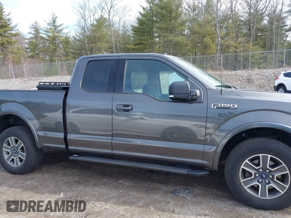 2017 Ford F-150 XL z VIN 1FTFX1EF7HFA68717, wystawiony jako IAAI lot #41894736 z przebiegiem 109 272 mil mil oraz . Historia ofert i sprzedaży dostępna na DreamBid. Obrazek 14.