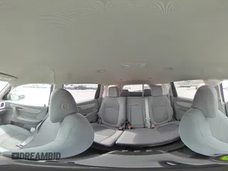 2017 Chevrolet Traverse LS z VIN 1GNKVFED6HJ269657, wystawiony jako Copart lot #57065555 z przebiegiem 46 906 mil mil oraz Szkoda całkowita • Salvage title. Historia ofert i sprzedaży dostępna na DreamBid. Obrazek 16.