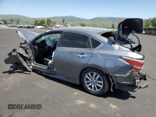 2015 Nissan Altima S with VIN 1N4AL3AP5FC568993, listed as a Copart auction lot 52217885 with Not Provided miles and Salvage Title. Bid and sale history available at DreamBid. Image 2.