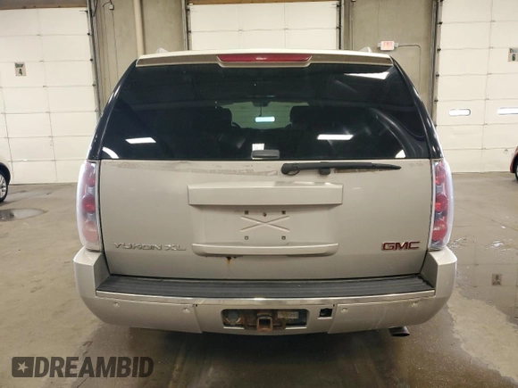 2007 GMC Yukon XL with VIN 1GKFK668X7J293421, listed as a Copart auction lot 59281025 with 279,431 mi miles and Clean title. Bid and sale history available at DreamBid. Image 6.