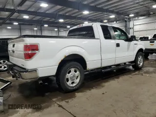2014 Ford F-150 XL with VIN 1FTFX1CF1EKE75289, listed as a Copart auction lot 44131305 with 197,937 mi miles and Salvage Title. Bid and sale history available at DreamBid. Image 3.