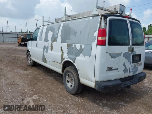 2007 Chevrolet Express Cargo z VIN 1GCGG29V271109990, wystawiony jako IAAI lot #42513292 z przebiegiem Nie podano mil oraz . Historia ofert i sprzedaży dostępna na DreamBid. Obrazek 3.