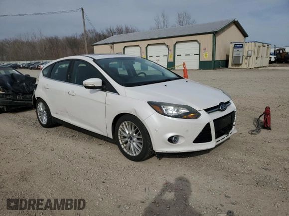 2014 Ford Focus Titanium with VIN 1FADP3N2XEL175862, listed as a Copart auction lot 49873695 with 90,341 mi miles and Salvage title. Bid and sale history available at DreamBid. Image 4.