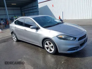 2015 Dodge Dart SXT z VIN 1C3CDFBB1FD186902, wystawiony jako IAAI lot #41836300 z przebiegiem 271 324 mil mil oraz . Historia ofert i sprzedaży dostępna na DreamBid. Obrazek 1.