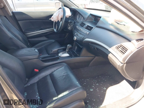 2010 Honda Accord EX-L z VIN 1HGCP2F87AA026061, wystawiony jako IAAI lot #42272567 z przebiegiem 215 791 mil mil oraz . Historia ofert i sprzedaży dostępna na DreamBid. Obrazek 5.
