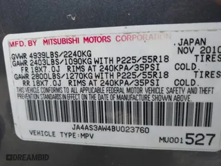 2011 Mitsubishi Outlander SE with VIN JA4AS3AW4BU023760, listed as a IAAI auction lot 42116273 with 147,731 mi miles. Bid and sale history available at carsss.com. Image 9.