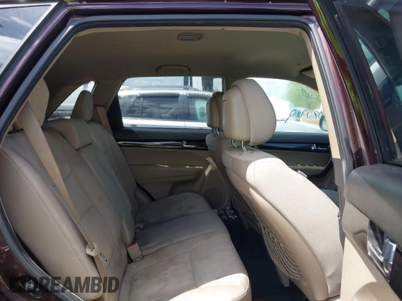 2011 Kia Sorento LX with VIN 5XYKT4A13BG044196, listed as a IAAI auction lot 42080972 with 292,004 mi miles. Bid and sale history available at carsss.com. Image 8.