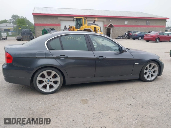 2006 BMW 3 Series 330i with VIN WBAVB33596AZ86475, listed as a IAAI auction lot 42494029 with 86,781 mi miles and . Bid and sale history available at DreamBid. Image 14.