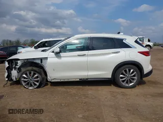 2019 Infiniti QX50 Essential с VIN 3PCAJ5M35KF128225, выставлен на аукционе IAAI как лот 42176545 с пробегом 68 346 миль миль и . История ставок и продаж доступна на DreamBid. Изображение 14.