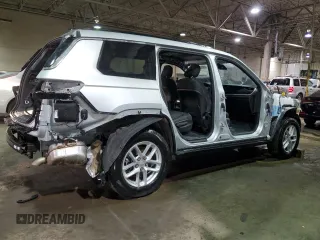 2024 Jeep Grand Cherokee Laredo z VIN 1C4RJKAG8R8536575, wystawiony jako Copart lot #88008235 z przebiegiem Nie podano mil oraz Czysty tytuł • Clean title. Historia ofert i sprzedaży dostępna na DreamBid. Obrazek 3.