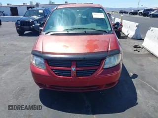 2006 Dodge Caravan SXT with VIN 1D4GP45R16B732002, listed as a IAAI auction lot 42157772 with 162,135 mi miles and . Bid and sale history available at carsss.com. Image 6.